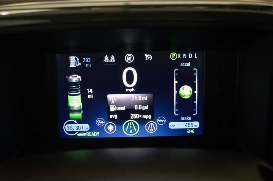  Chevrolet Volt 2013 года  (фото 14 из 82)